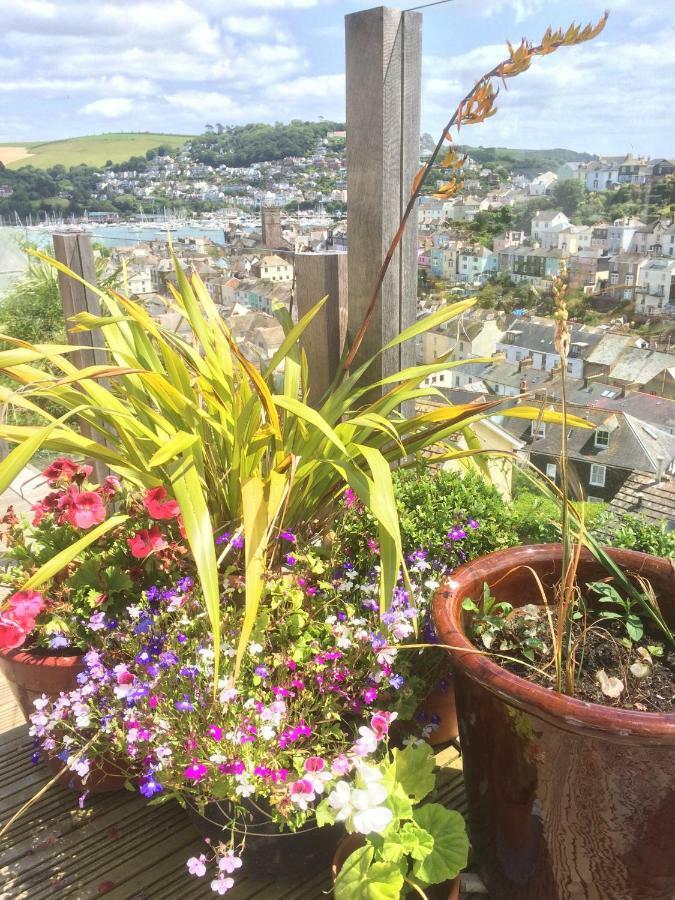 Compass Rose Bed & Breakfast Dartmouth Exterior foto