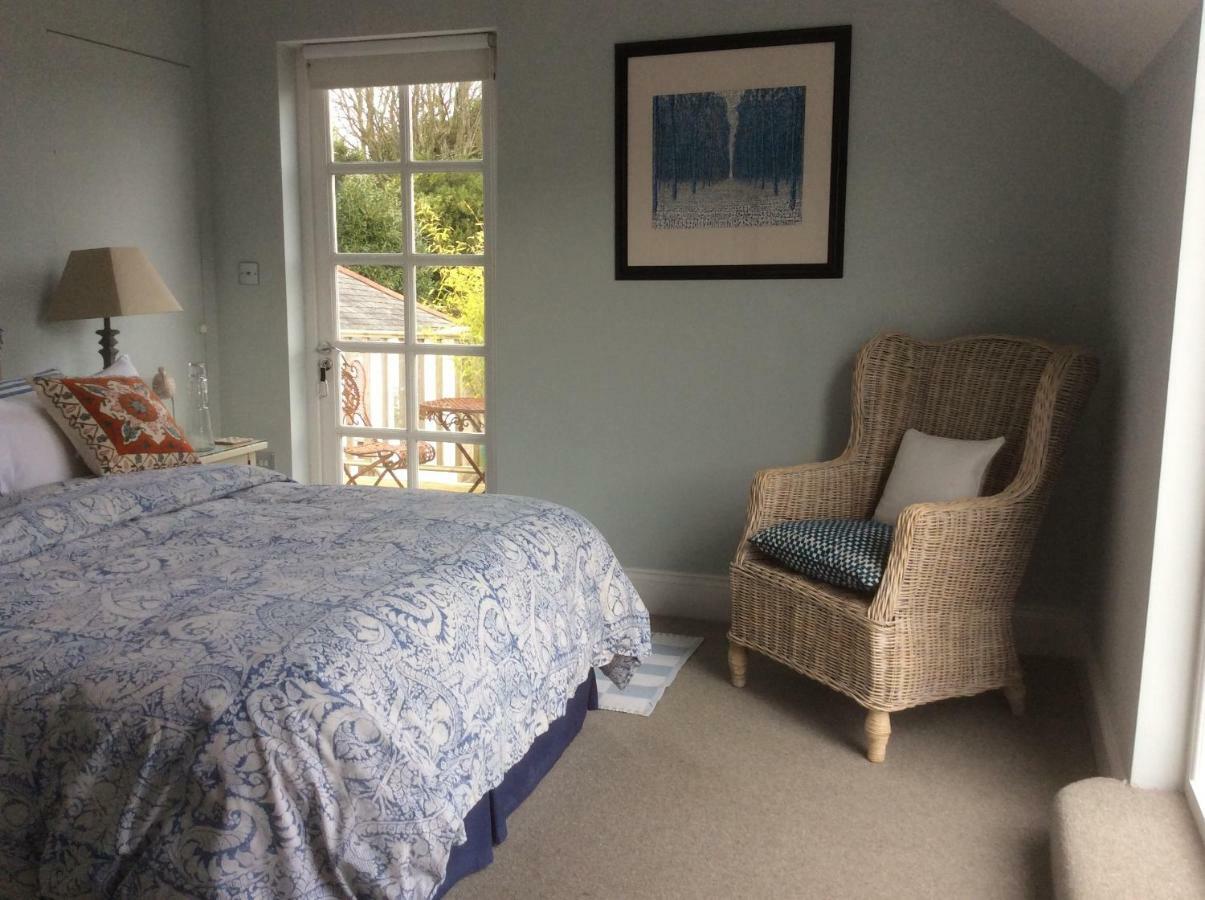 Compass Rose Bed & Breakfast Dartmouth Exterior foto